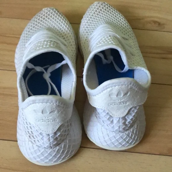 Adidas - Picture 3 of 4